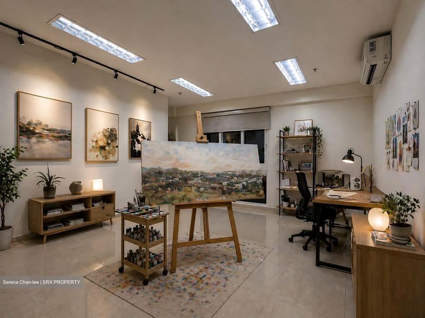 Soho Life (D15), Office #579593641